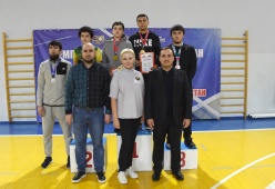 Депутаты Народного Собрания наградили победителей Чемпионата Дагестана по настольному теннису