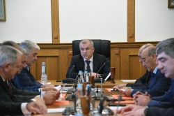 Депутаты КПРФ обсудили повестку дня сессии Народного Собрания Дагестана