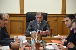 Фракция «Справедливая Россия – За правду» обсудила ключевые вопросы 45-й сессии Народного Собрания РД